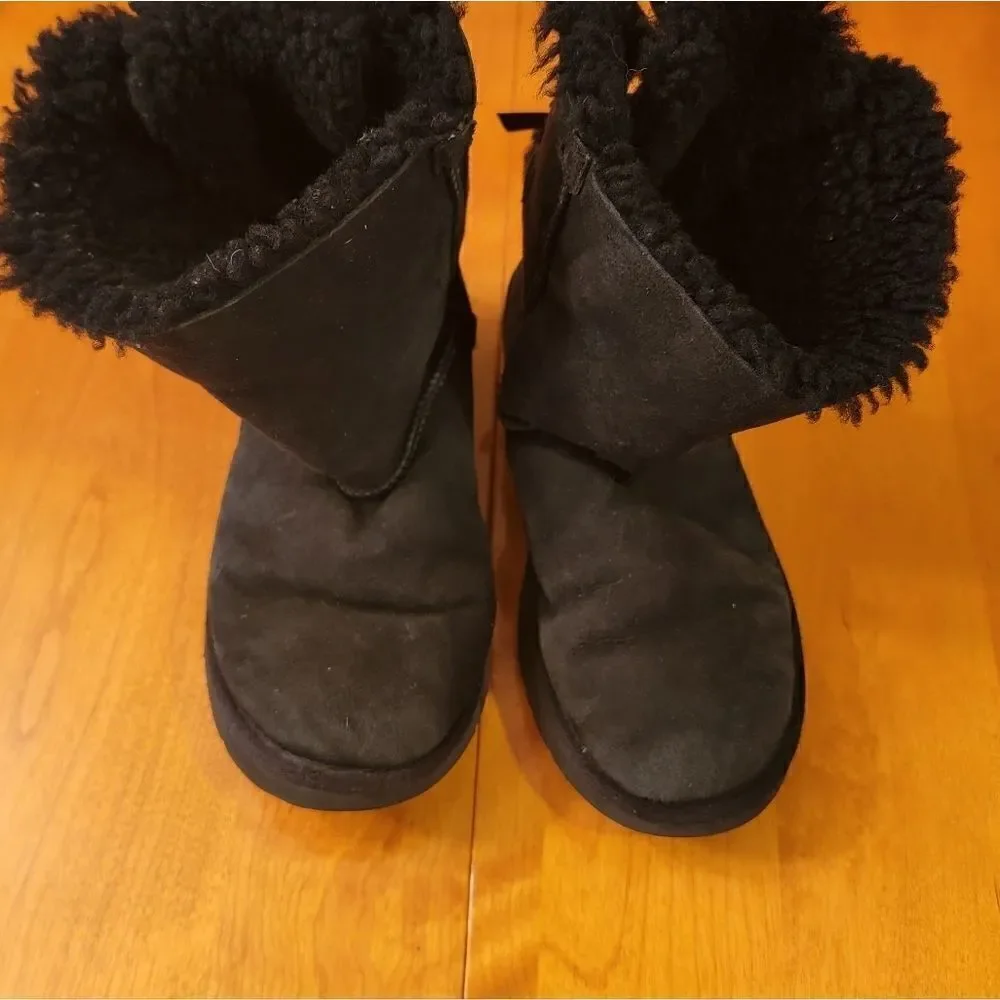 UGG bailey bow